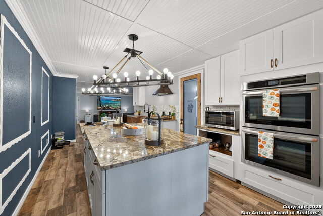 Image 12 of 31 For 111 Santa Anna