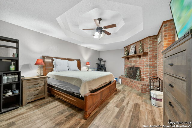 Image 15 of 31 For 111 Santa Anna