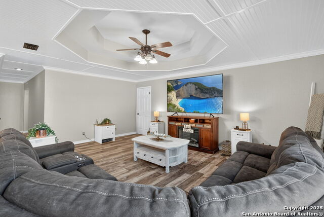 Image 8 of 31 For 111 Santa Anna