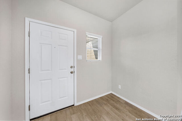 Image 13 of 21 For 3439 Redbud Grove