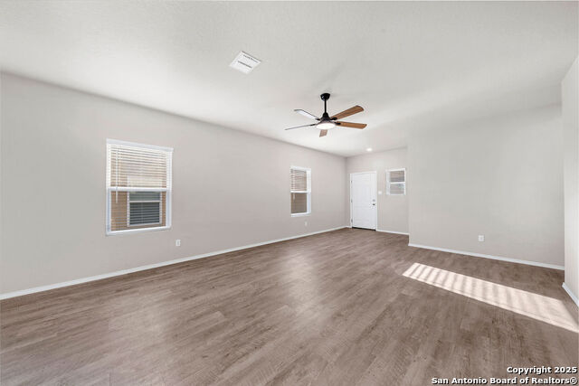 Image 7 of 21 For 3439 Redbud Grove