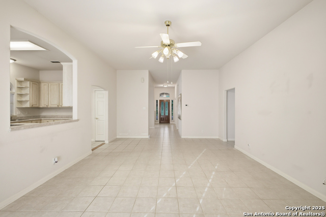 Image 13 of 43 For 18026 Cerca Rojo Drive