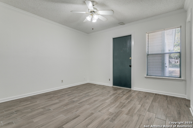 Image 15 of 25 For 14436 Woods Hole