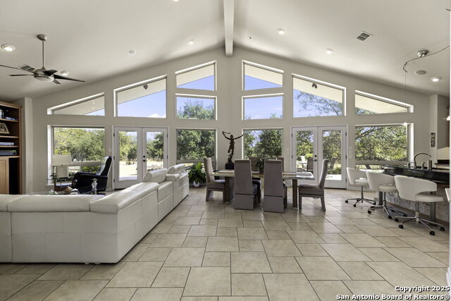 Image 11 of 38 For 210 Country Meadow