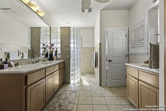 Image 32 of 38 For 210 Country Meadow