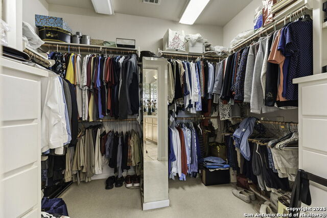 Image 33 of 38 For 210 Country Meadow