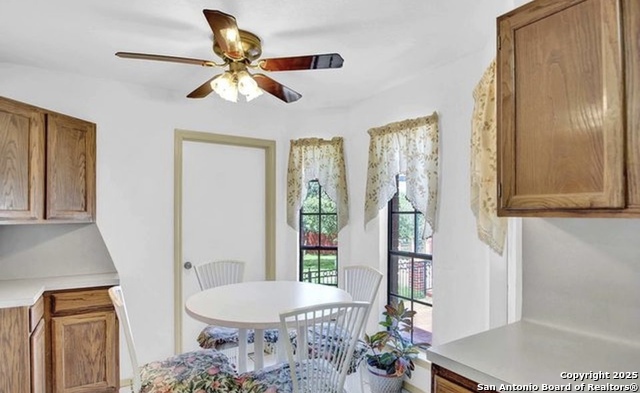 Image 10 of 31 For 353 Eagle Ridge