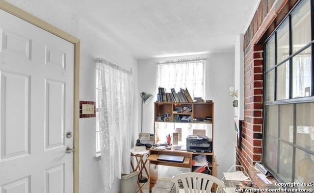 Image 15 of 31 For 353 Eagle Ridge