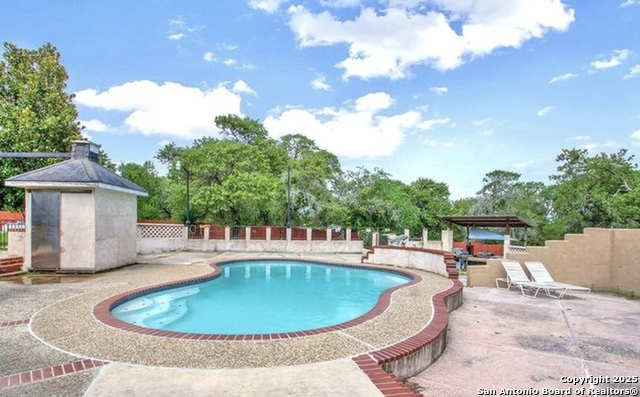 Image 27 of 31 For 353 Eagle Ridge