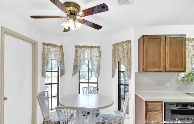 Image 8 of 31 For 353 Eagle Ridge