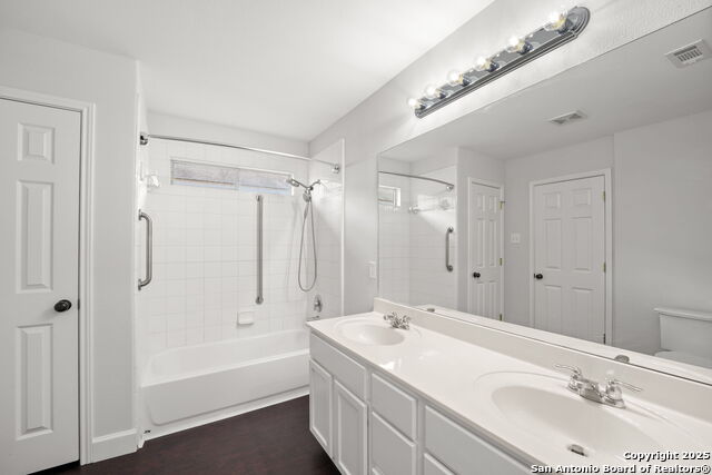 Image 18 of 42 For 208 Roadrunner