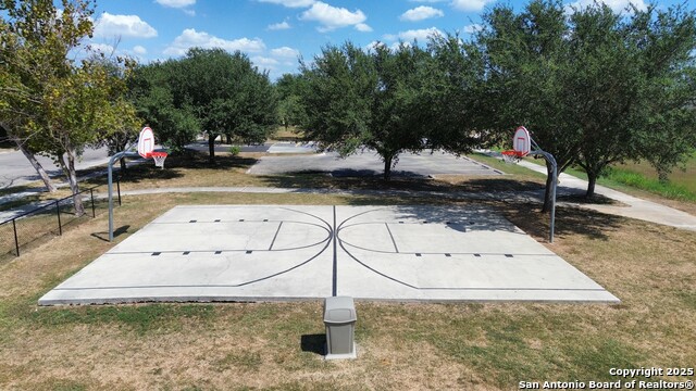 Image 32 of 42 For 208 Roadrunner