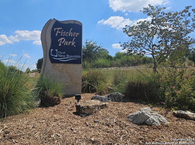 Image 33 of 42 For 208 Roadrunner