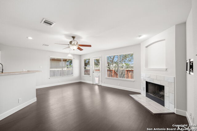 Image 9 of 42 For 208 Roadrunner