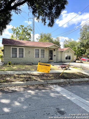 Image 2 of 20 For 604 Hollywood Avenue W