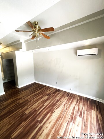 Image 6 of 20 For 604 Hollywood Avenue W