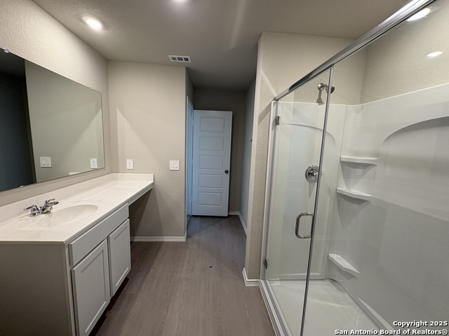 Image 15 of 21 For 729 Canyon View