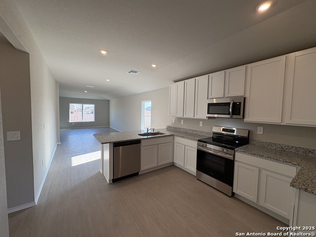 Image 6 of 21 For 729 Canyon View