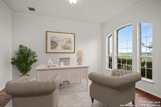 Listing photo id 8 for 3330 Edge View