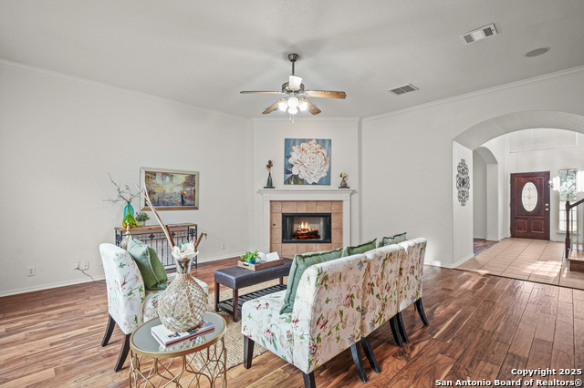 Listing photo id 6 for 3330 Edge View