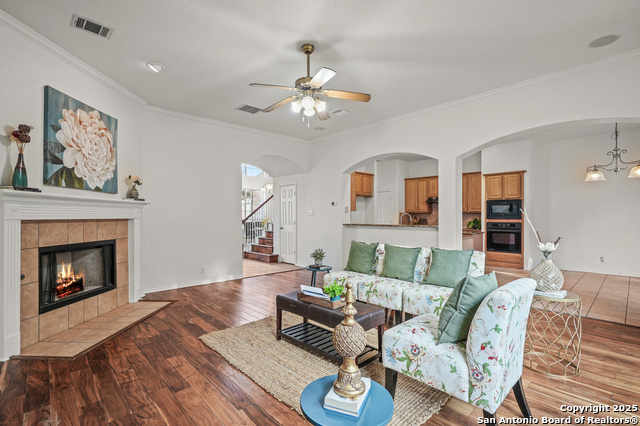 Listing photo id 7 for 3330 Edge View