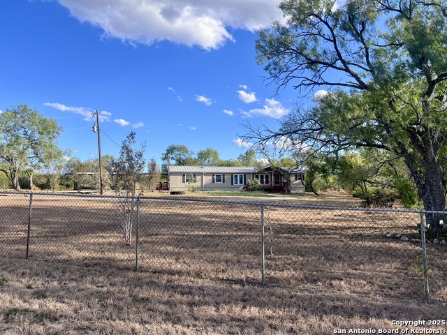 Image 6 of 44 For 445 South Trail