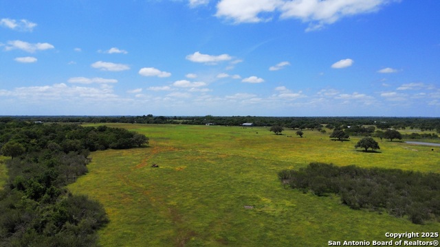 Details for 1922 County Road 407, Yoakum, TX 77995