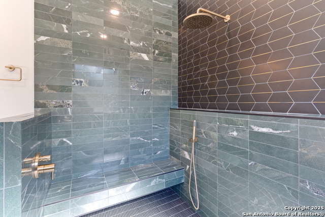 Image 12 of 40 For 1129 Estate Dr