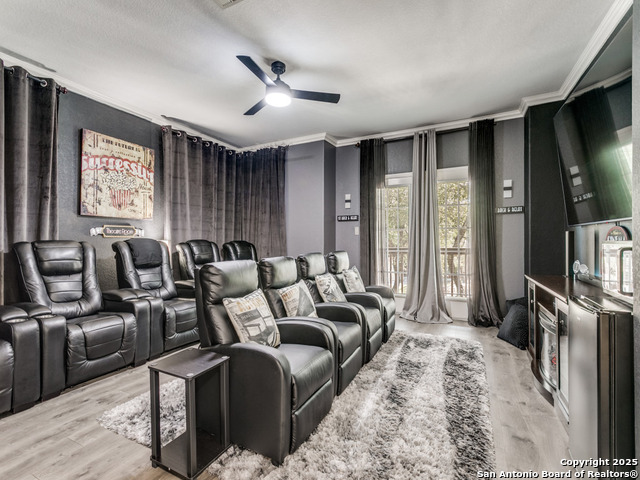 Listing photo id 18 for 26035 Laurel Pass