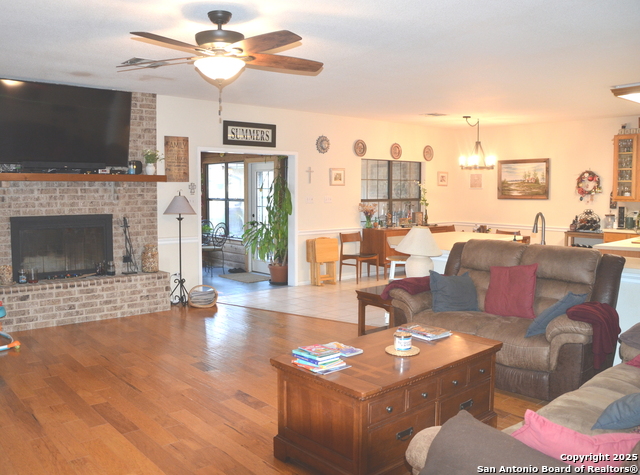Image 4 of 31 For 1219 County Road 761