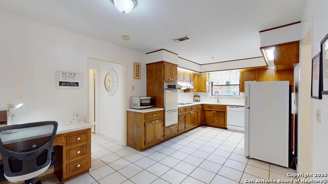 Image 12 of 38 For 9023 Luzita  