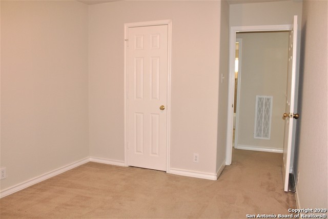 Image 12 of 20 For 625 Meadow Arbor