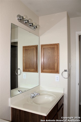 Image 15 of 20 For 625 Meadow Arbor