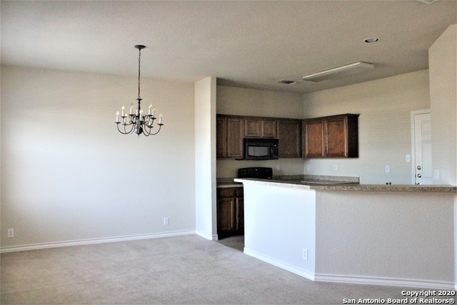 Image 5 of 20 For 625 Meadow Arbor