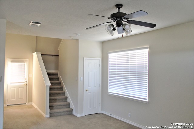 Image 7 of 20 For 625 Meadow Arbor