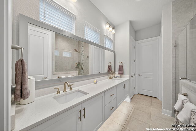 Image 17 of 28 For 620 Guenther