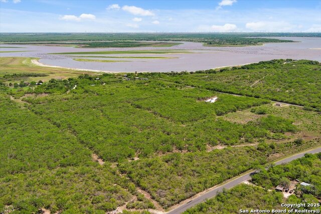 Image 19 of 26 For 000 Cr 175