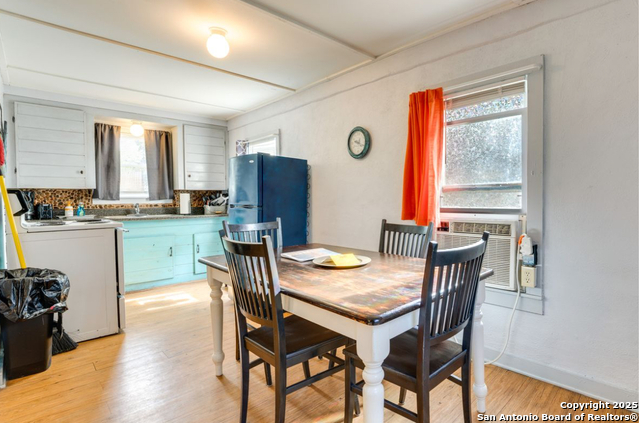 Listing photo id 19 for 28149 Us Highway 83