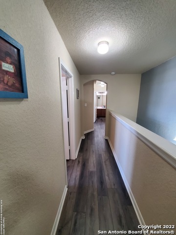 Listing photo id 20 for 2127 Muuga Manor