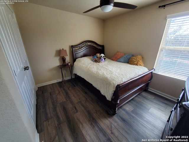 Listing photo id 26 for 2127 Muuga Manor