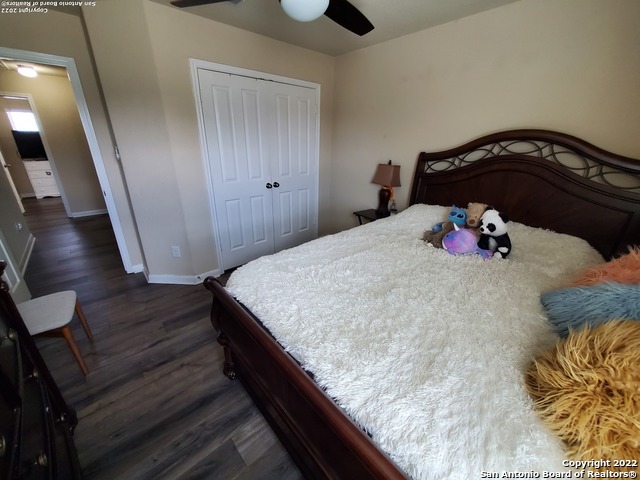 Listing photo id 27 for 2127 Muuga Manor
