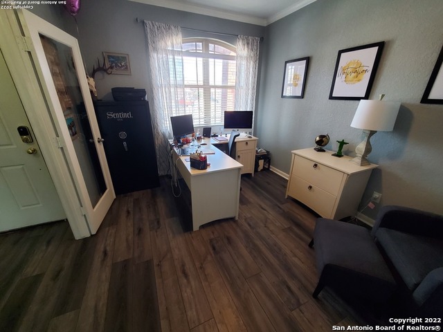 Listing photo id 2 for 2127 Muuga Manor
