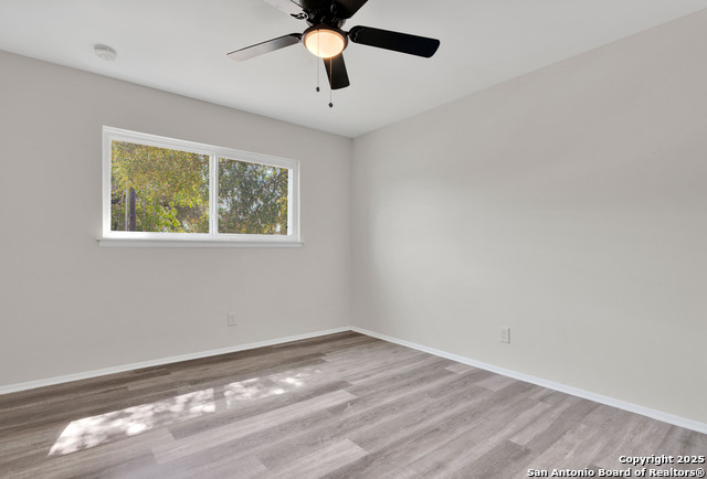 Listing photo id 8 for 600 Gentleman  5