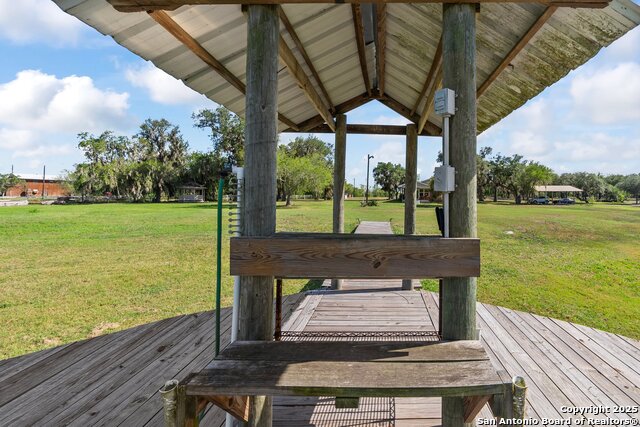 Image 37 of 41 For 180 Freeman Circle