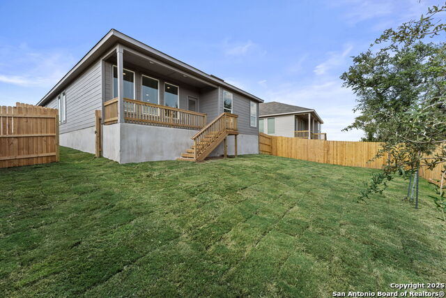 Listing photo id 20 for 14946 Taradeau