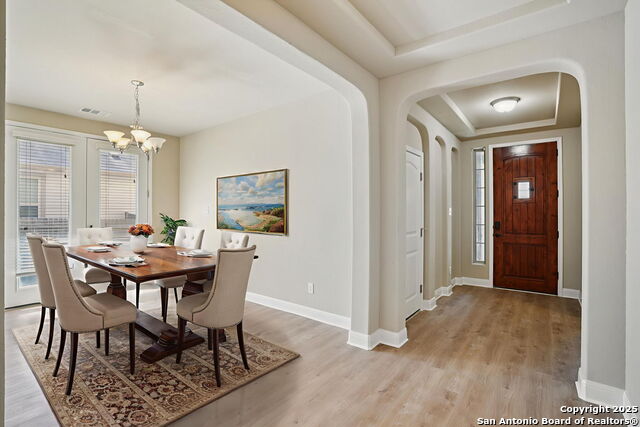 Image 5 of 39 For 116 Grand Vista
