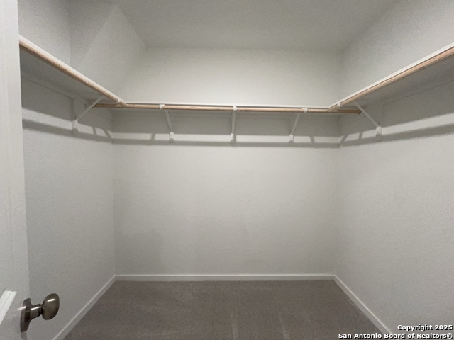 Image 19 of 48 For 3402 Gingham Point