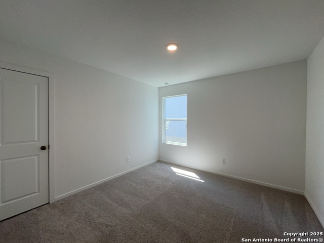 Image 26 of 48 For 3402 Gingham Point