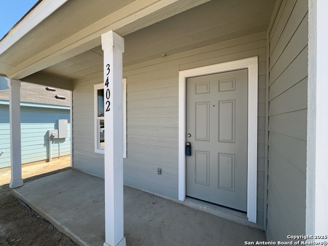 Image 32 of 48 For 3402 Gingham Point