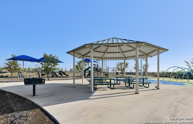 Image 36 of 48 For 3402 Gingham Point